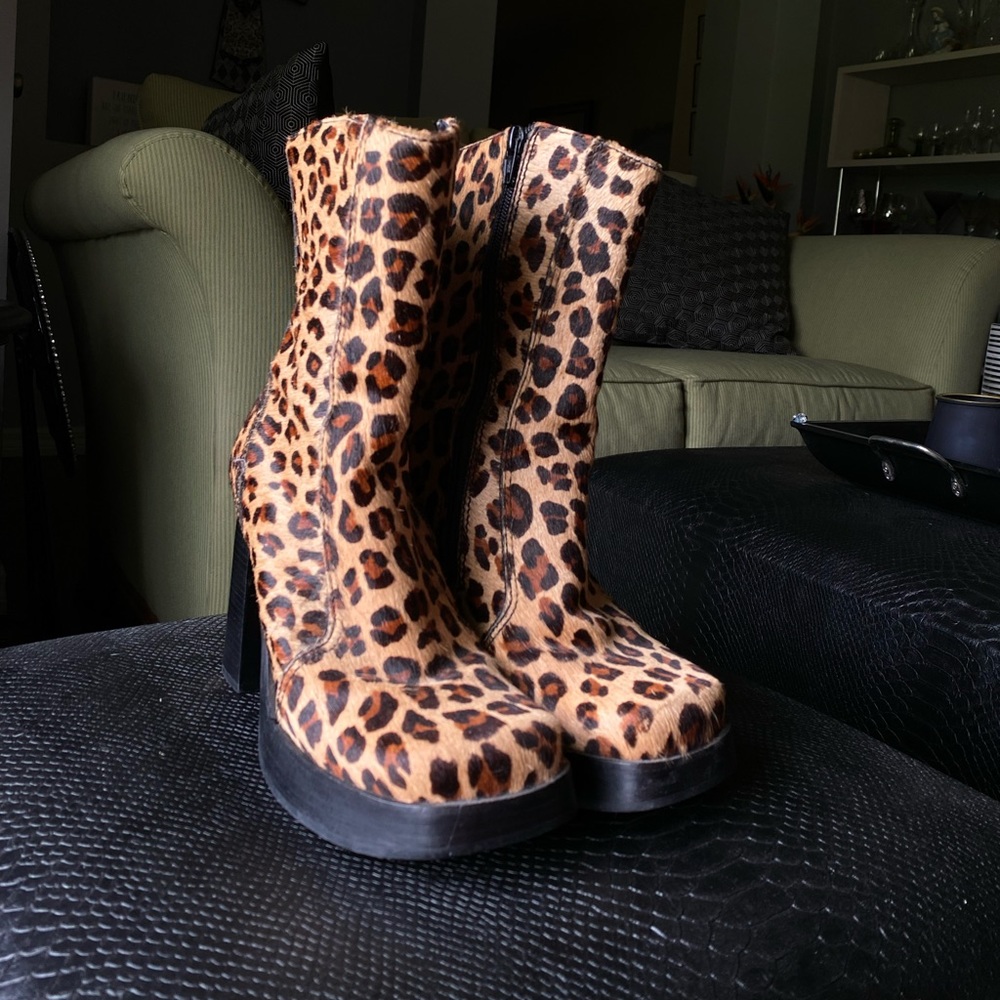 Steve Madden cheetah print boot heels